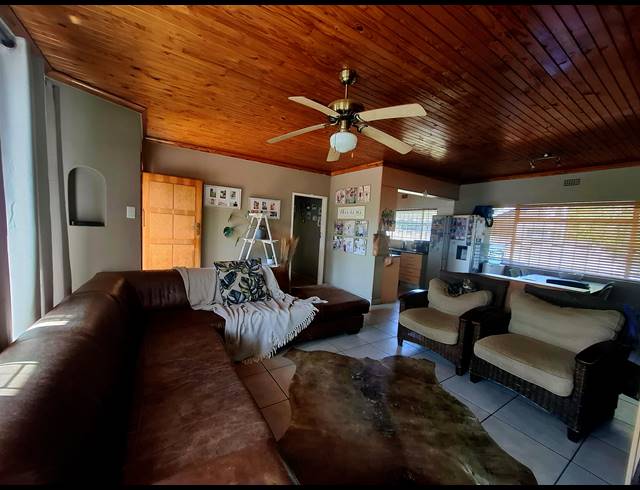 5 BEDROOM HOUSE FOR SALE IN DALPARK PROPER